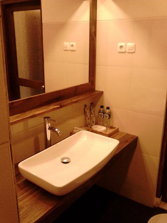 Jepara Marina Beach Bungalows Room photo